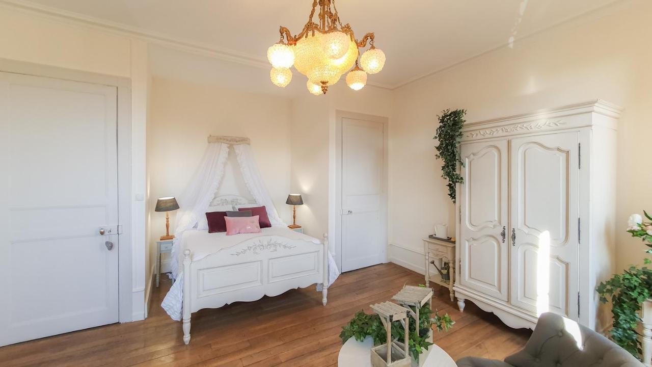 Le Jardin Des Lys Bed & Breakfast Gemmelaincourt Exterior photo